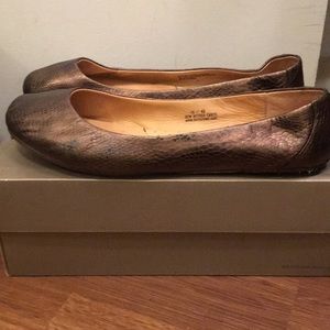 Born Crown Stowaway, Dk. Brwn Metallic Size 10